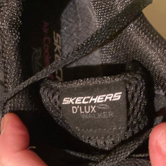 NWOB Skechers Women's D'Lux Walker Relaxed Fit black Lace Up Sneakers Size 6 - Picture 5 of 5